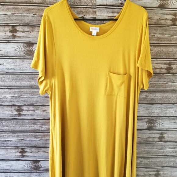 Sleeved Dress Size XL - Picture 1 of 2